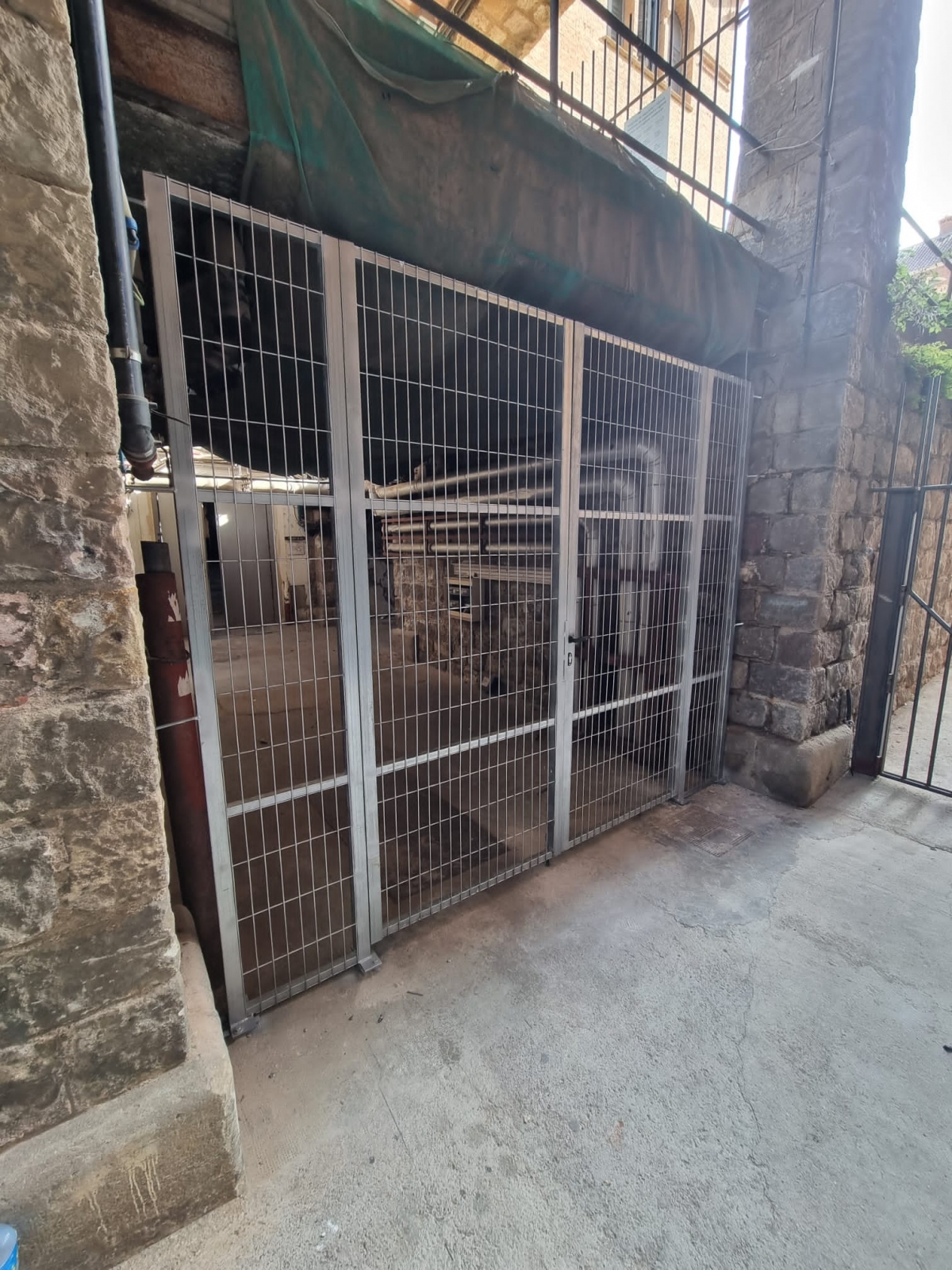 Puertas especiales