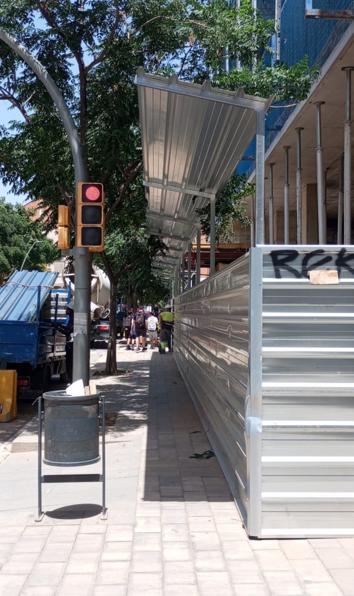 Bayonetas de protección para vallas de obra