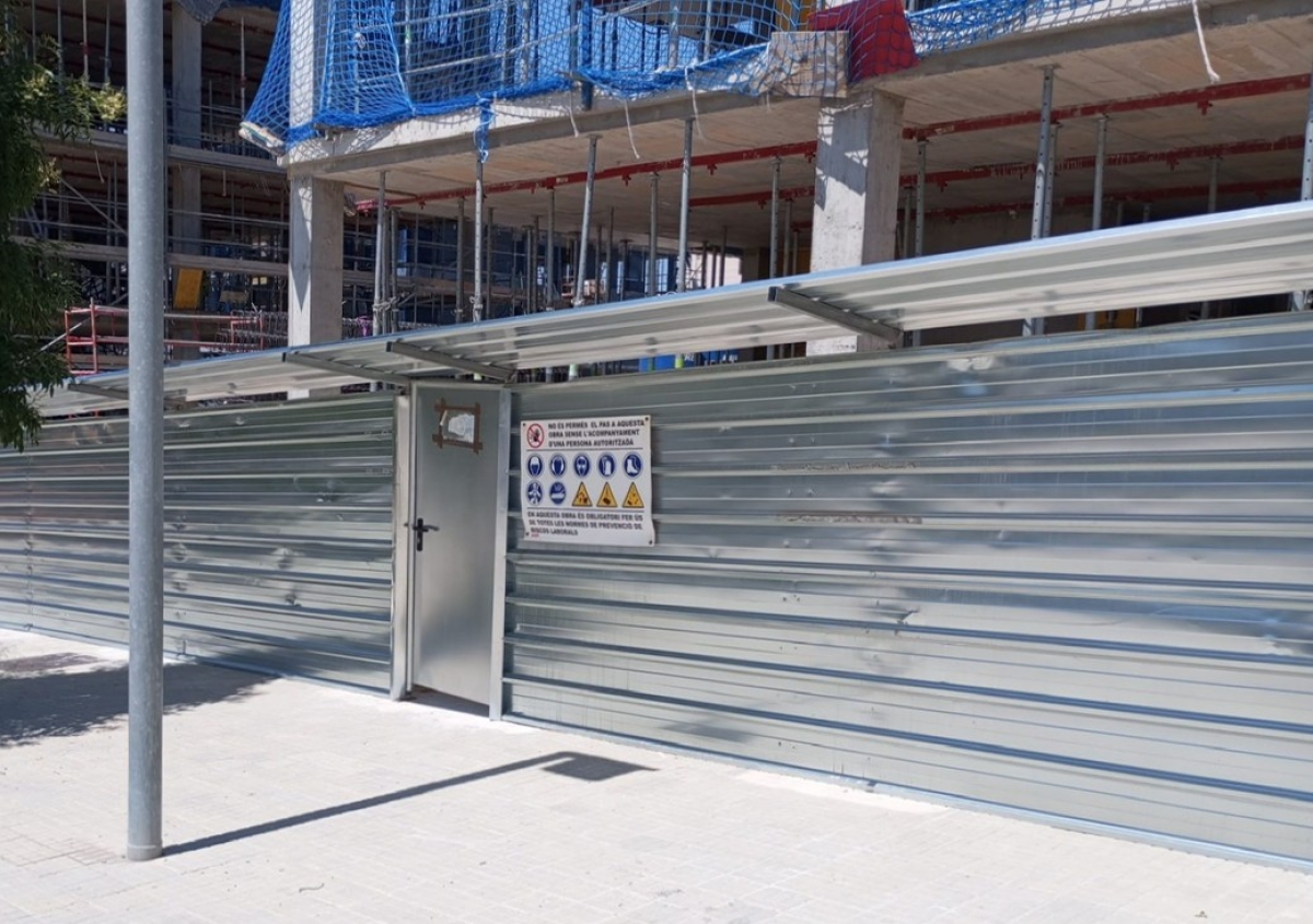 Bayonetas de protección para vallas de obra